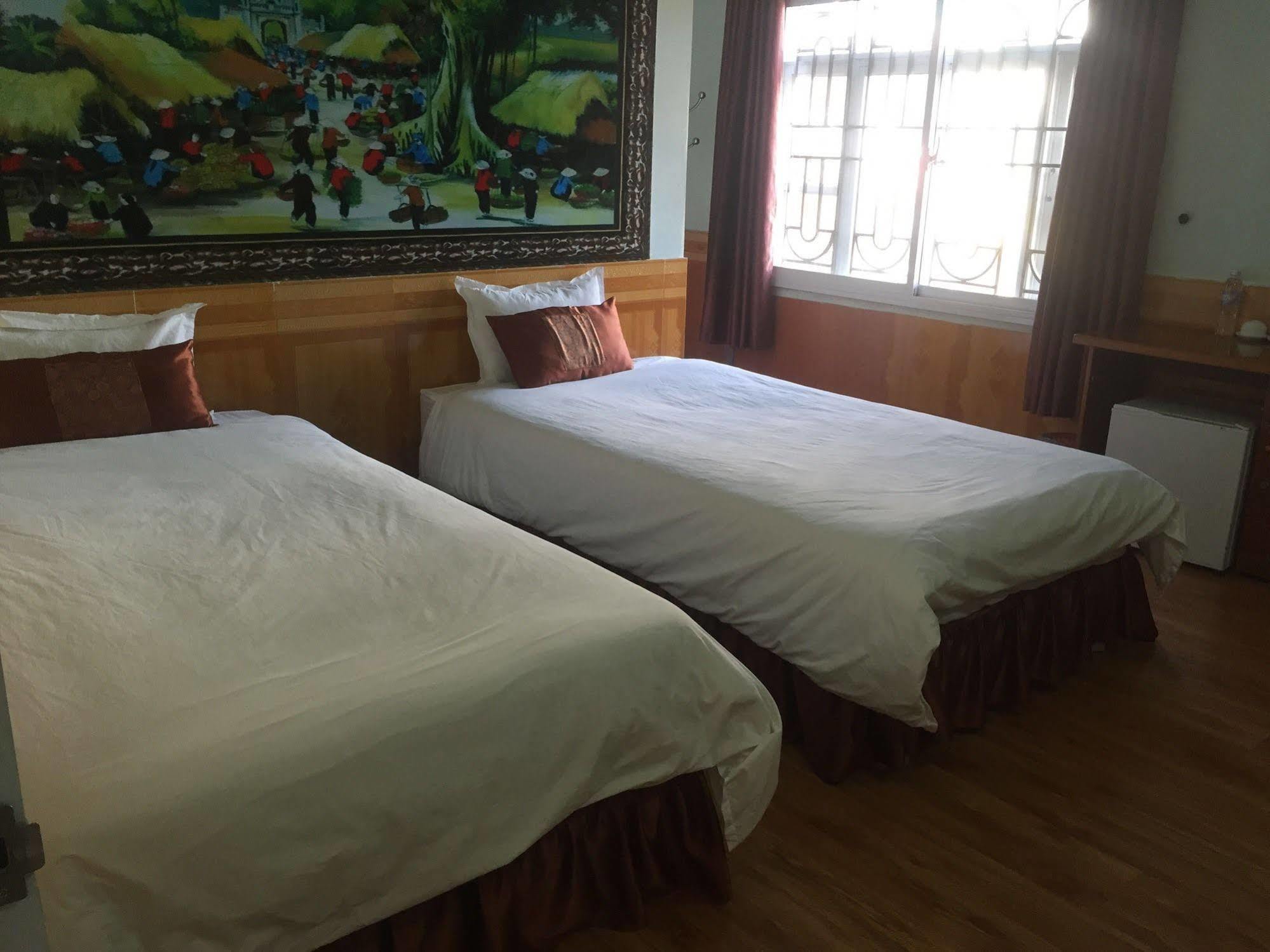 Avi Airport Hotel Hanoi Bagian luar foto