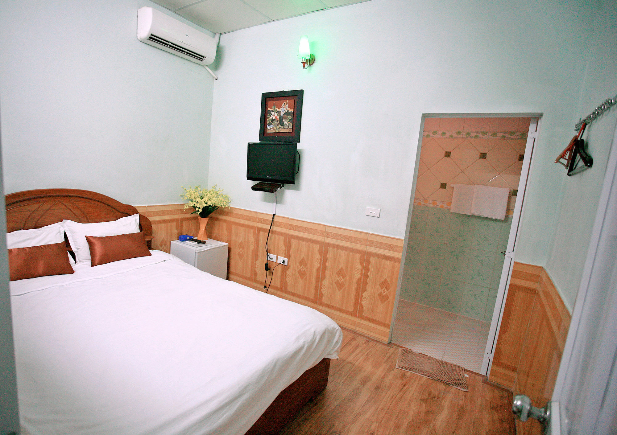 Avi Airport Hotel Hanoi Bagian luar foto